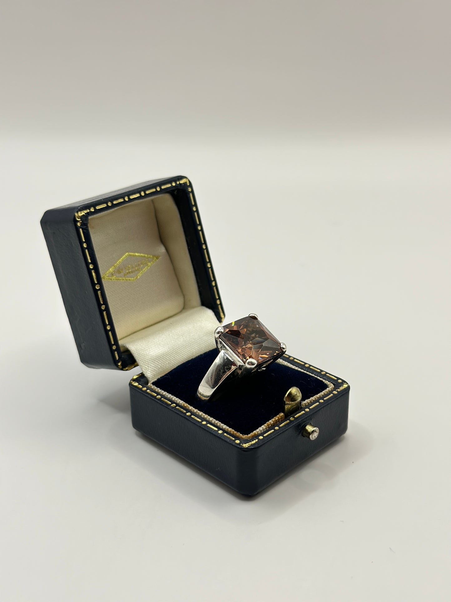 =Vintage 925 Silver Ring with Orange Cubic Zirconia size O