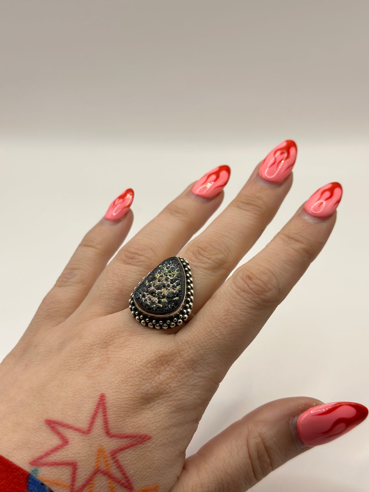 =Vintage Silver Ring Large Teardrop Stone size T1/2