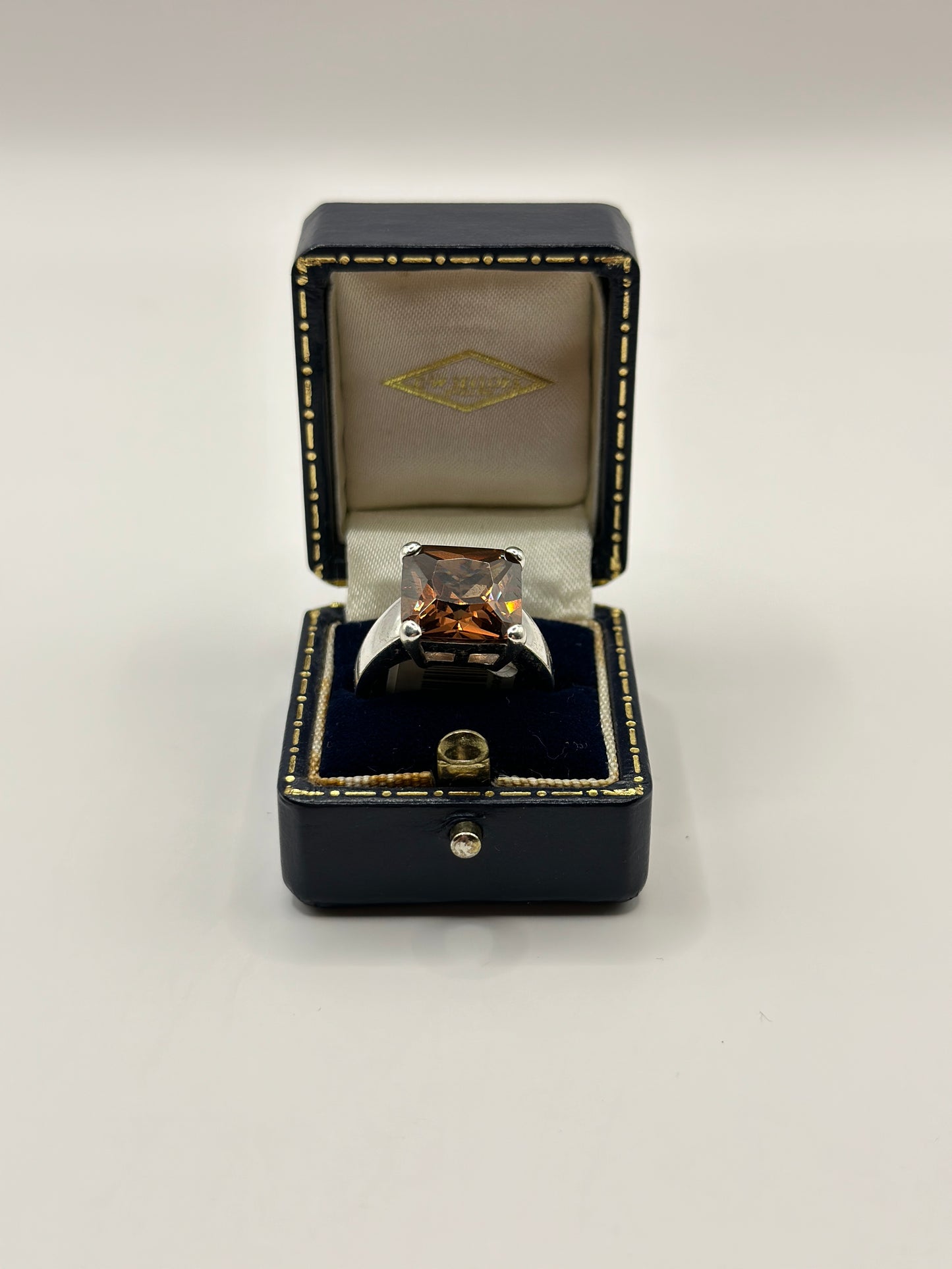 =Vintage 925 Silver Ring with Orange Cubic Zirconia size O