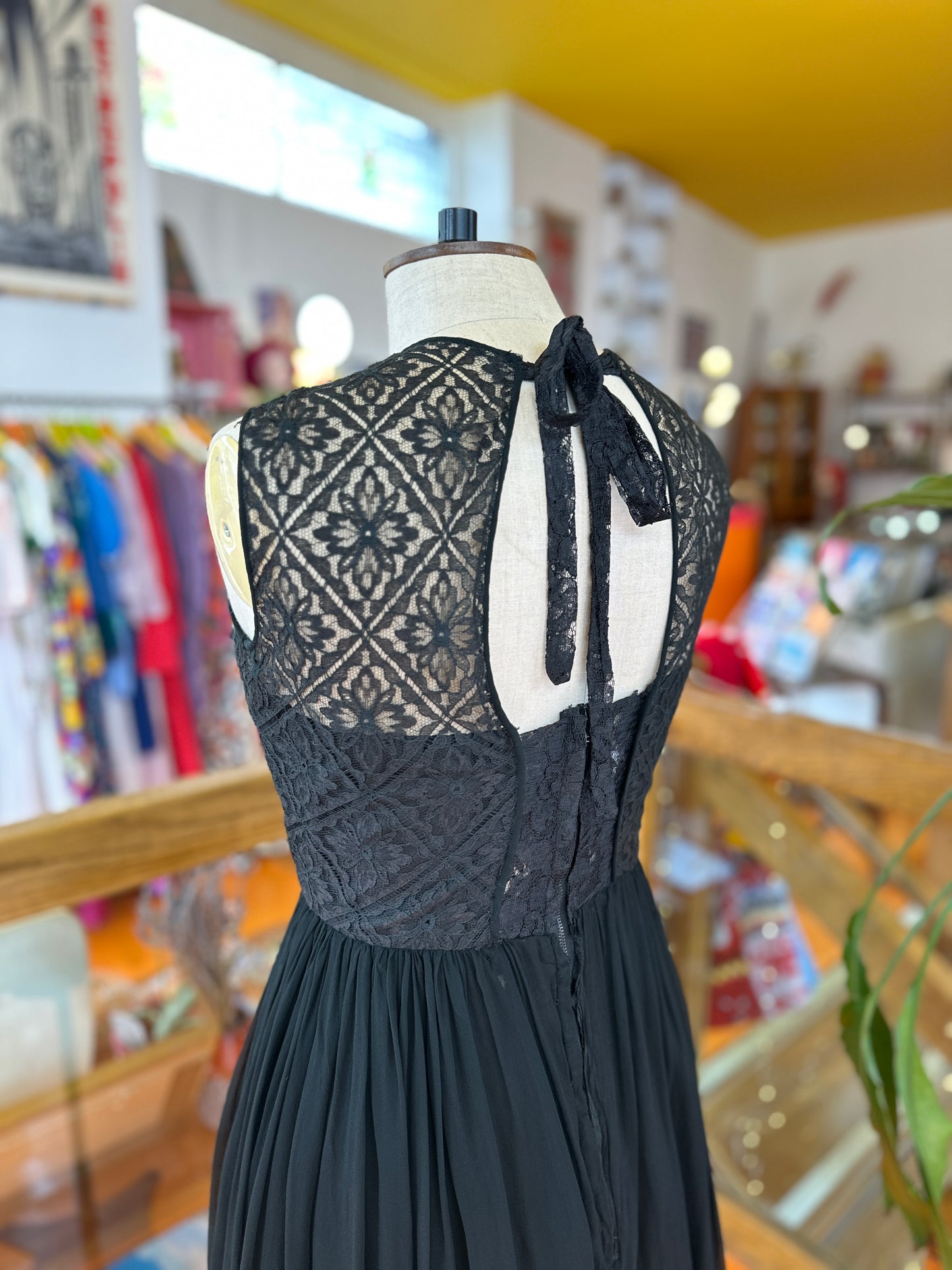 Vintage Black Lace Party Dress