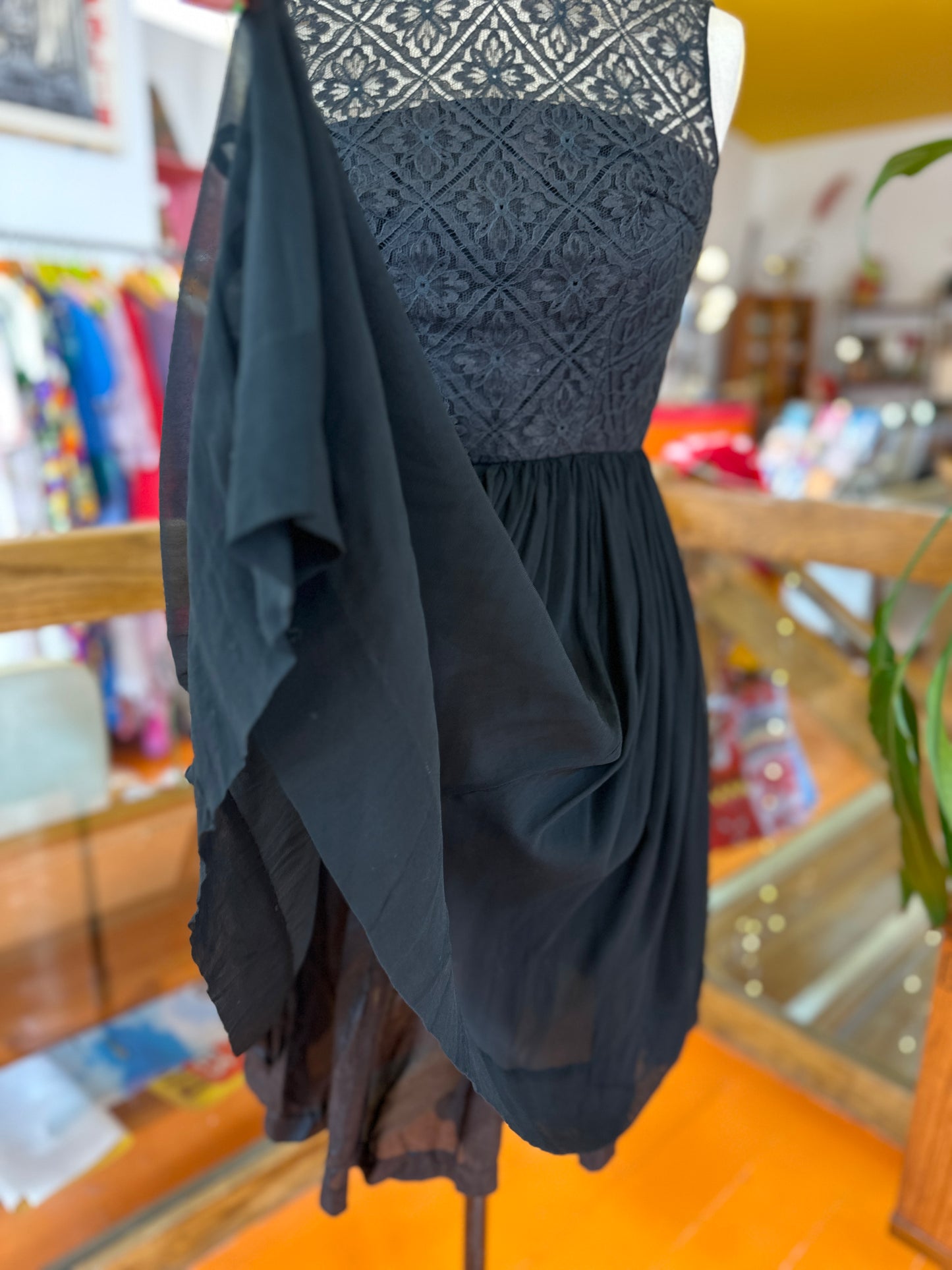 Vintage Black Lace Party Dress