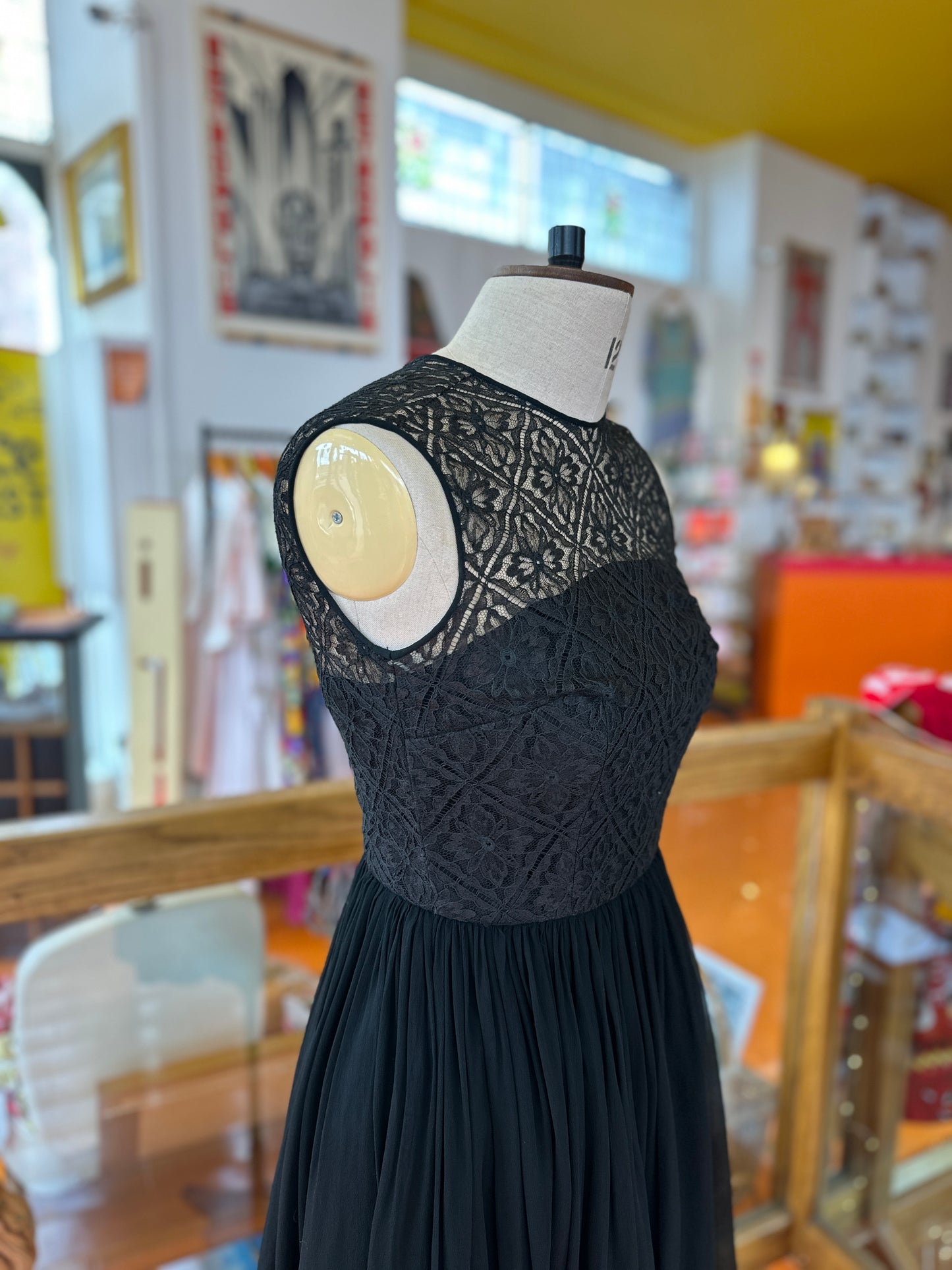 Vintage Black Lace Party Dress