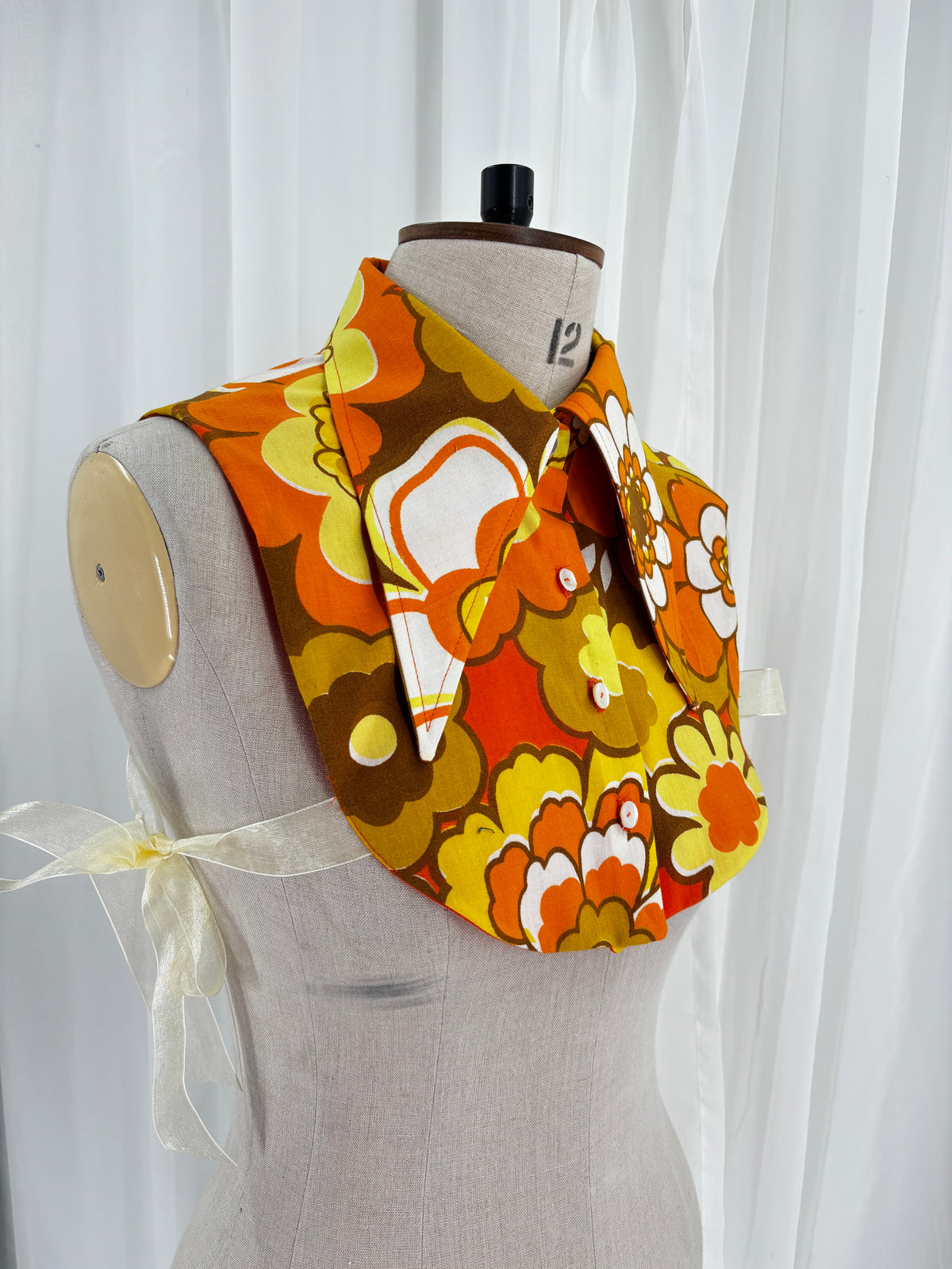 Collar // Dagger Style // 70s Orange Flowers // ONE OF A KIND