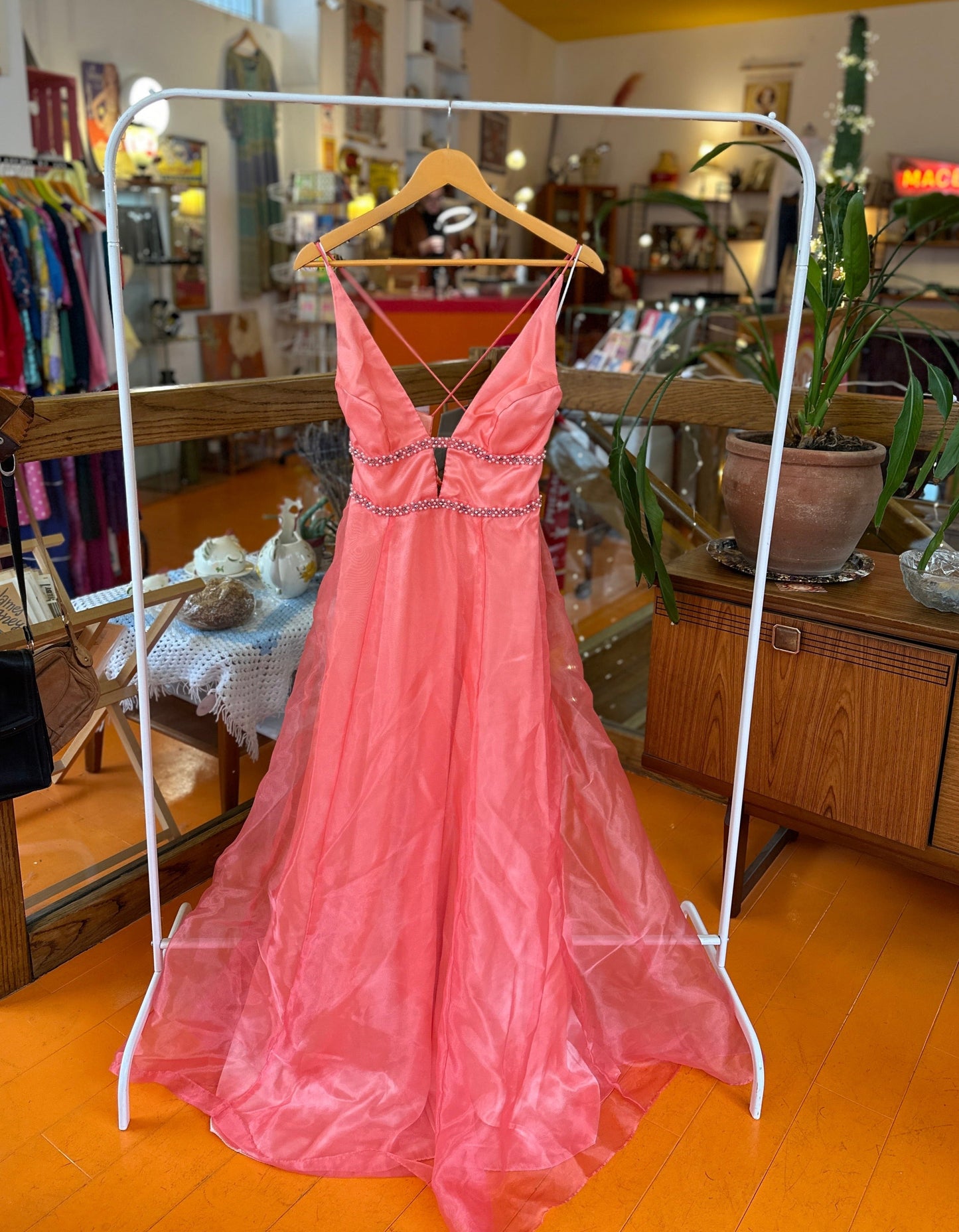 Incredible Pink Ball Gown Prom Dress