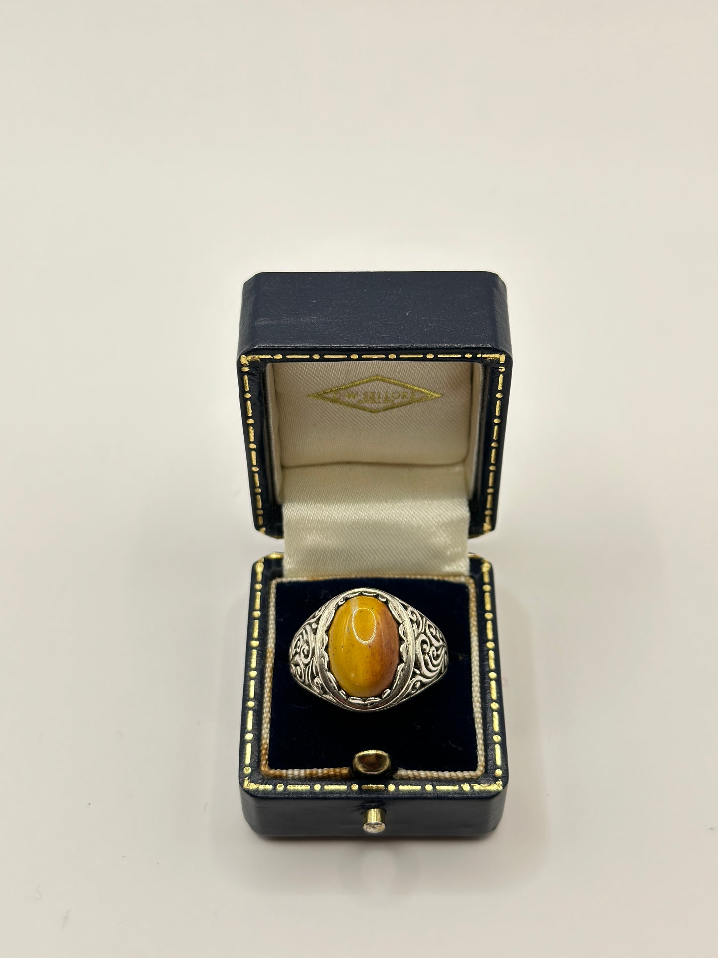 Vintage 925 Silver Ring with Tigers Eye Stone size V