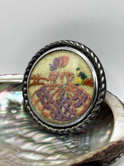 1940s Embroidered Handmade Brooch / Purple Dress