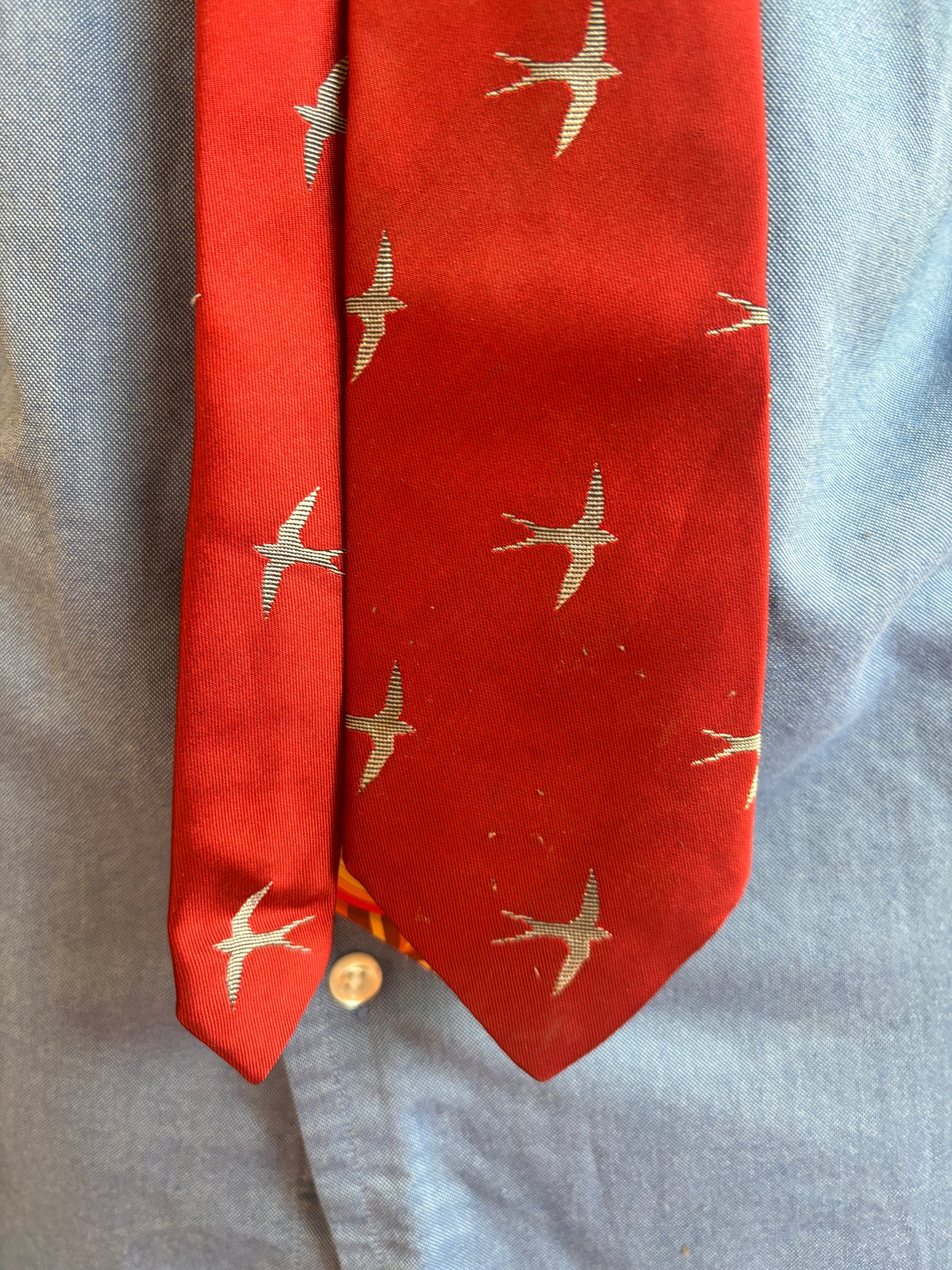 Red Bird Tie