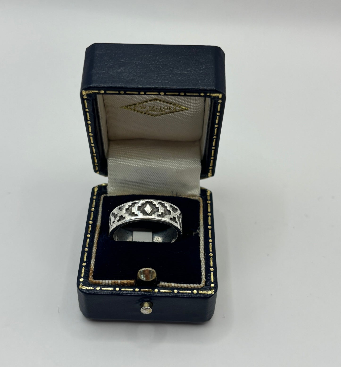 Vintage Sterling Silver Aztec Pattern Ring, UK Size N