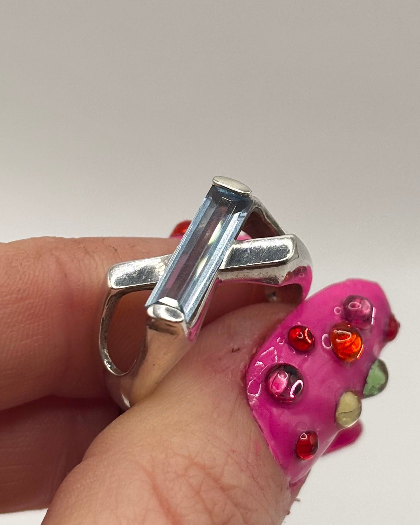 Vintage Sterling Silver Cross Ring with Blue Stone, size Q