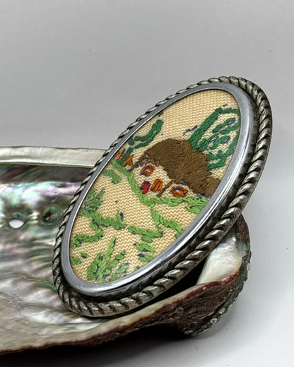 1940s Embroidered Handmade Brooch / Cottage Landscape