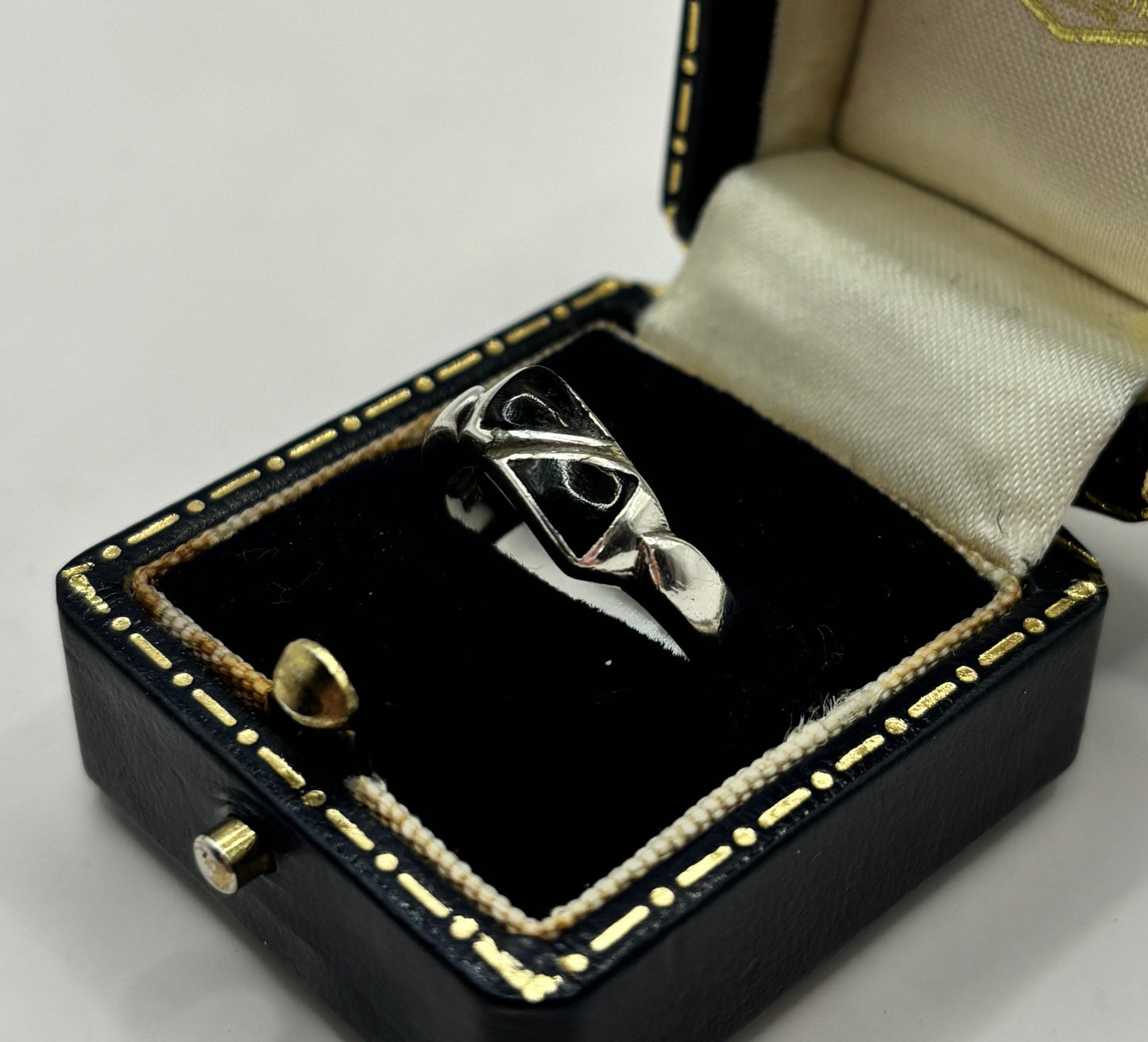 Vintage Sterling Silver Ring with Black Stones size UK K1/2