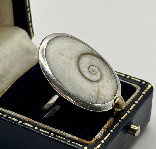 =Vintage Sterling Silver Ring with Shiva Eye Shell, Size P