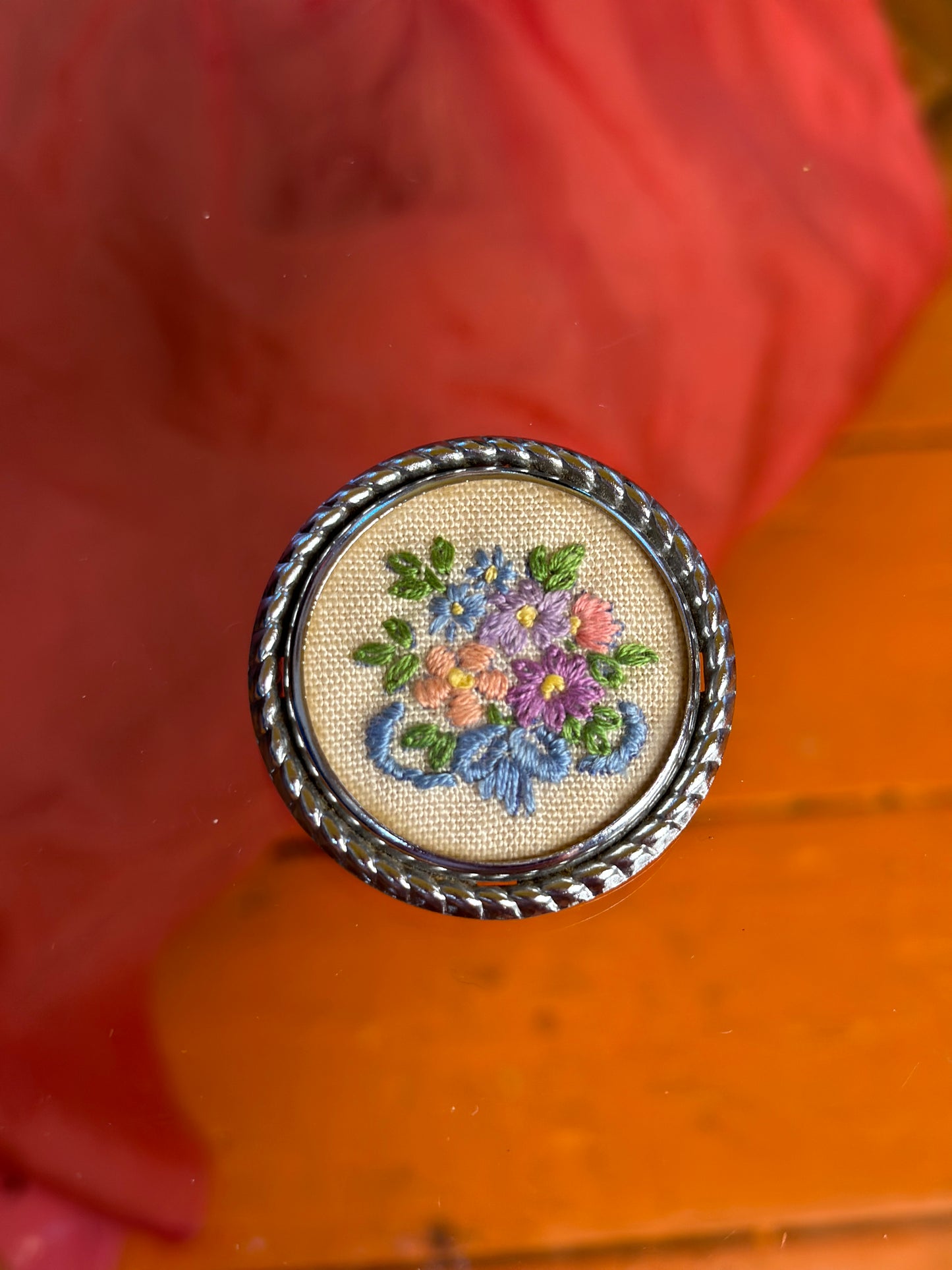 Round Floral Bouquet Embroidered Handmade Brooch 1940s #08
