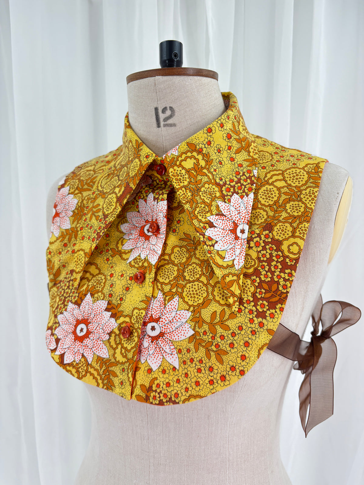 Collar // Dagger Style // 70s Ditsy Floral // ONE OF A KIND