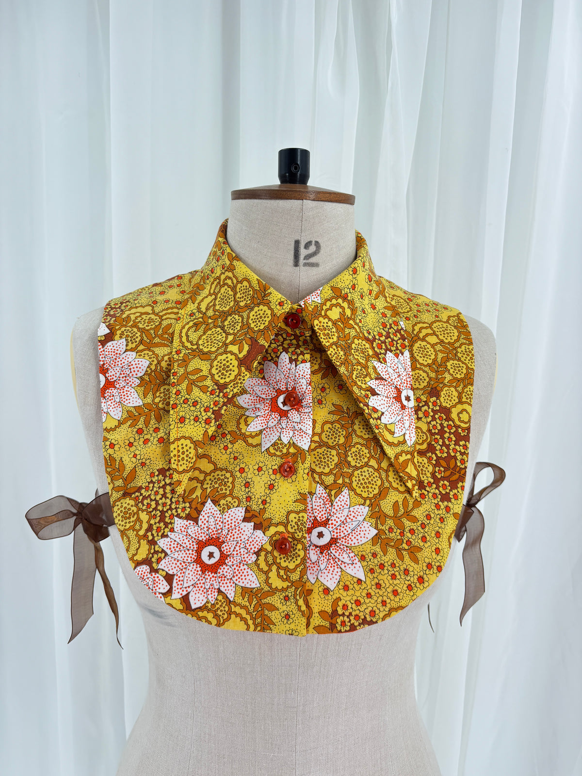 Collar // Dagger Style // 70s Ditsy Floral // ONE OF A KIND