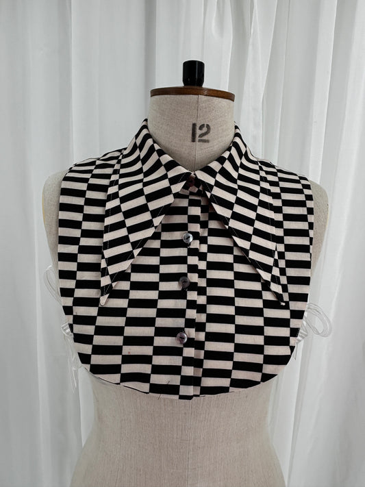 Collar // Dagger Style // Black & Cream Geo // ONE OF A KIND