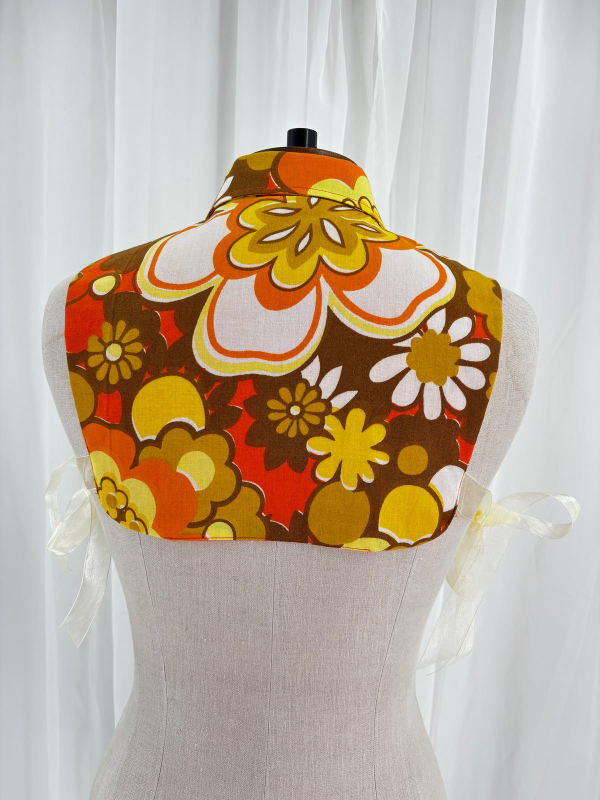 Collar // Dagger Style // 70s Orange Flowers // ONE OF A KIND