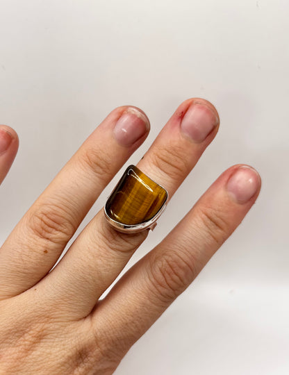 Vintage Sterling Silver Ring, with Tigers Eye, UK K1/2