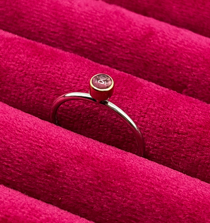 Vintage Sterling Silver Ring with Amethyst and Gold Plate, size M1/2