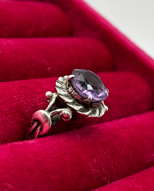 Vintage Sterling Silver Ring with Amethyst, size J