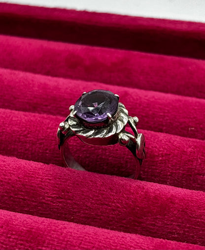 Vintage Sterling Silver Ring with Amethyst, size J