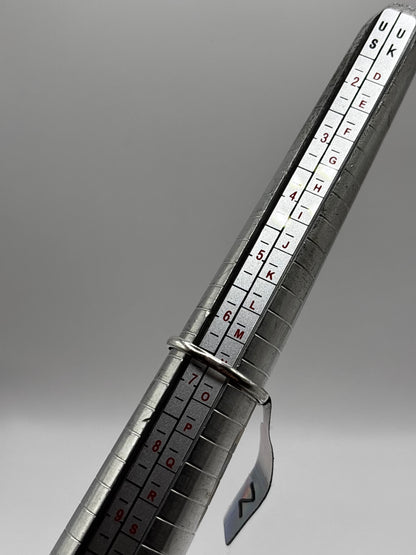 Vintage Sterling Silver Ring with Shell, size N