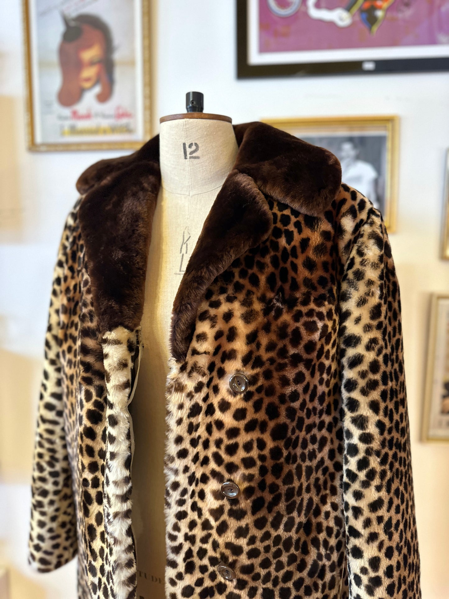 Vintage Sheepskin Coat in Leopard Print w/ Brown Collar